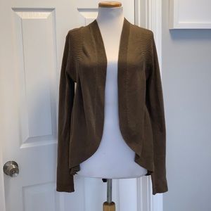 NWOT BCBGMAXAZRIA Hannah Cardigan,‎ Small. Brown.